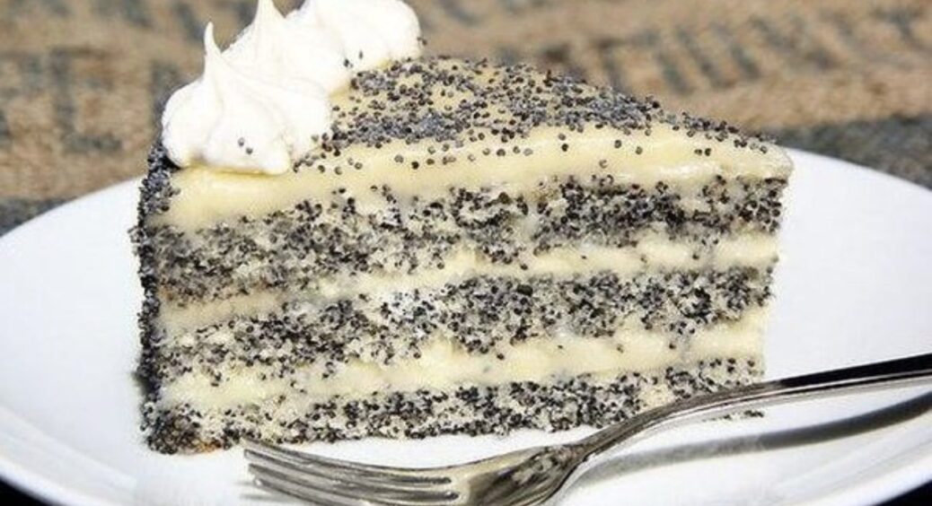 Чудовий МАКОВИЙ Торт із кавовим просоченням та сметанним кремом. Ідеальний по всіх параметрах 