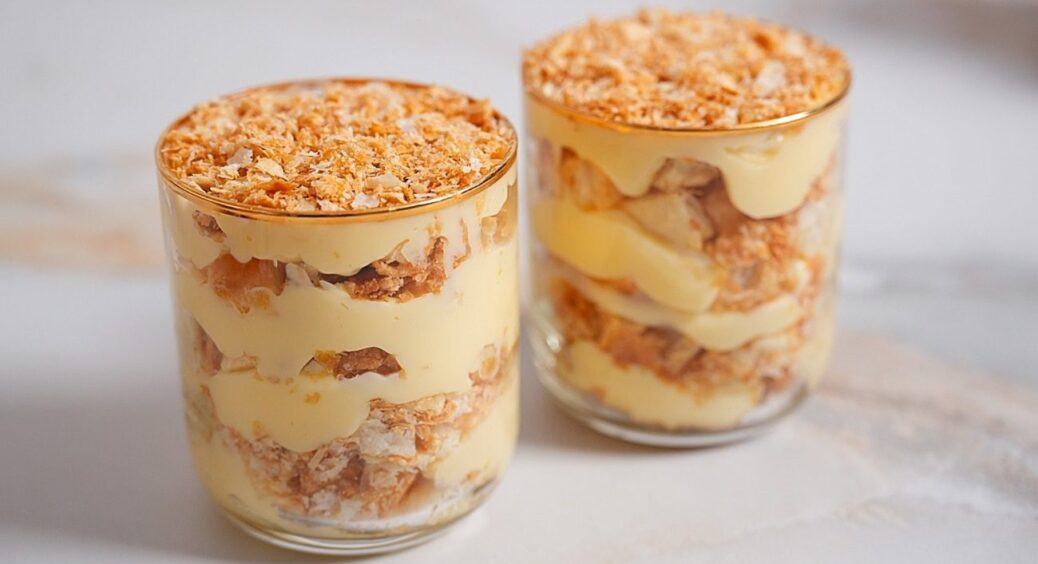 Чому я не знала цей рецепт раніше? Найсмачніший швидкий “Наполеон” у стаканчиках за 10 хвилин 