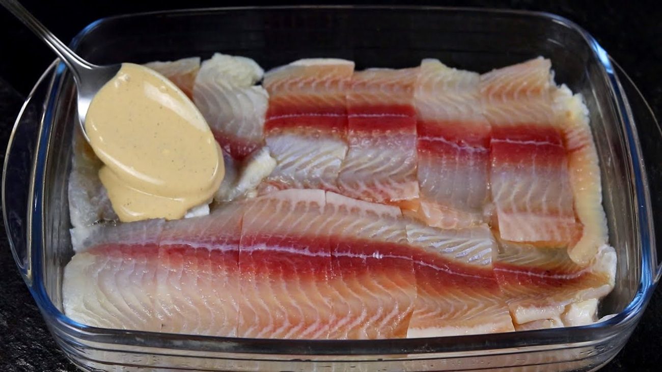 Рецепт смачної запеченої риби під гірчичним соусом