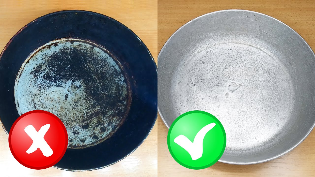Як почистити сковорідку від нагару за лічені хвилини 
