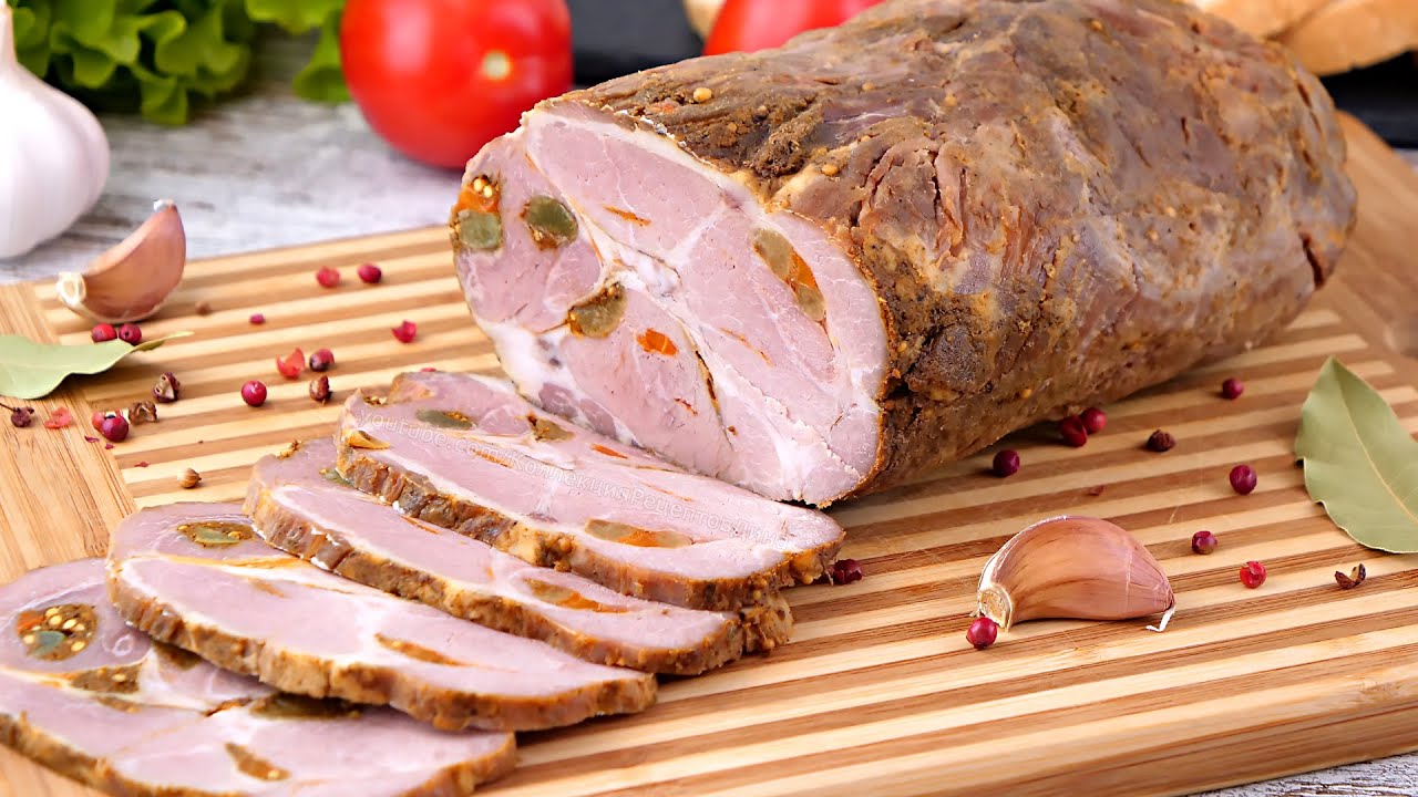 Кулінари розповіли, як приготувати ніжну й соковиту домашню буженину