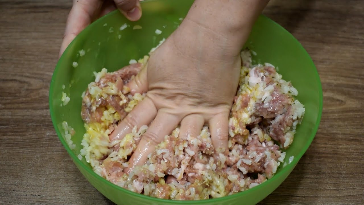 Кухарі розкрили секрет приготування соковитого фаршу