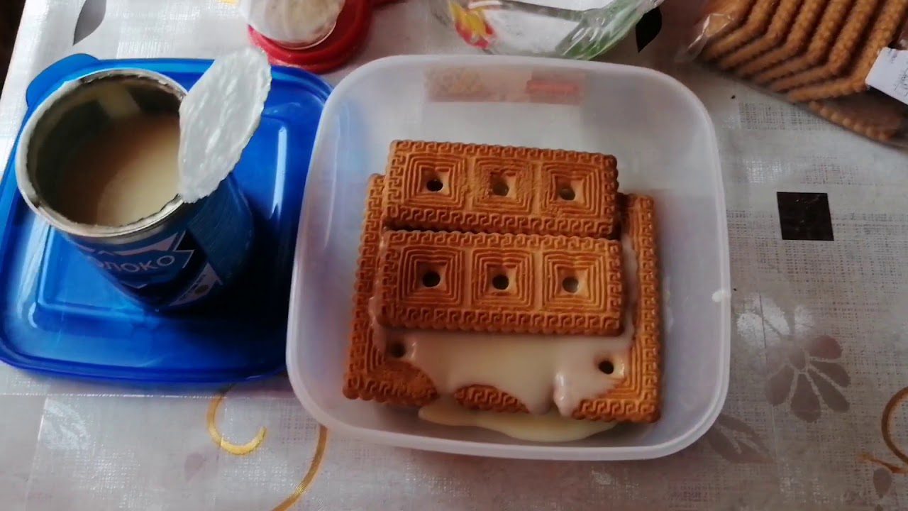 Рецепт торту зі згущеного молока та печива