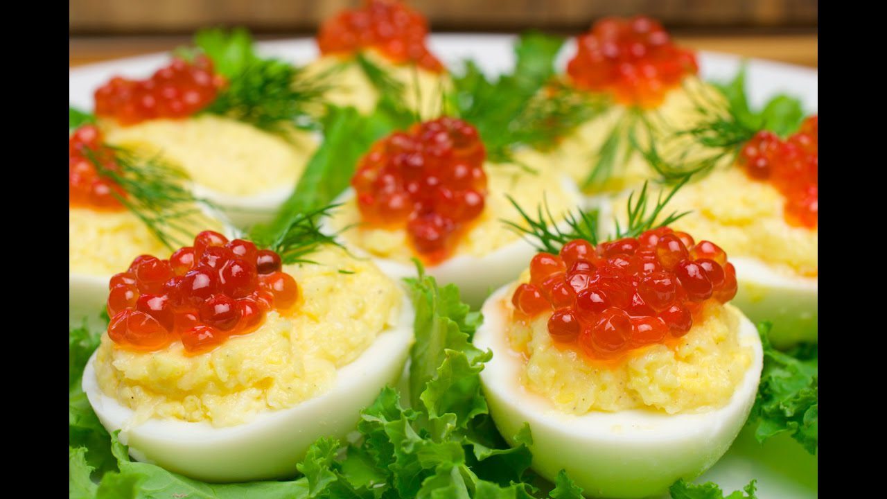 Варіанти закусок із червоною ікрою