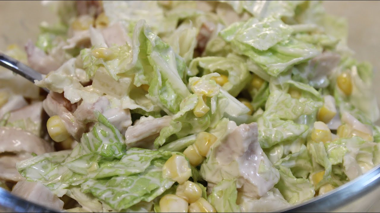 Рецепт салату з пекінської капусти і копченої курки