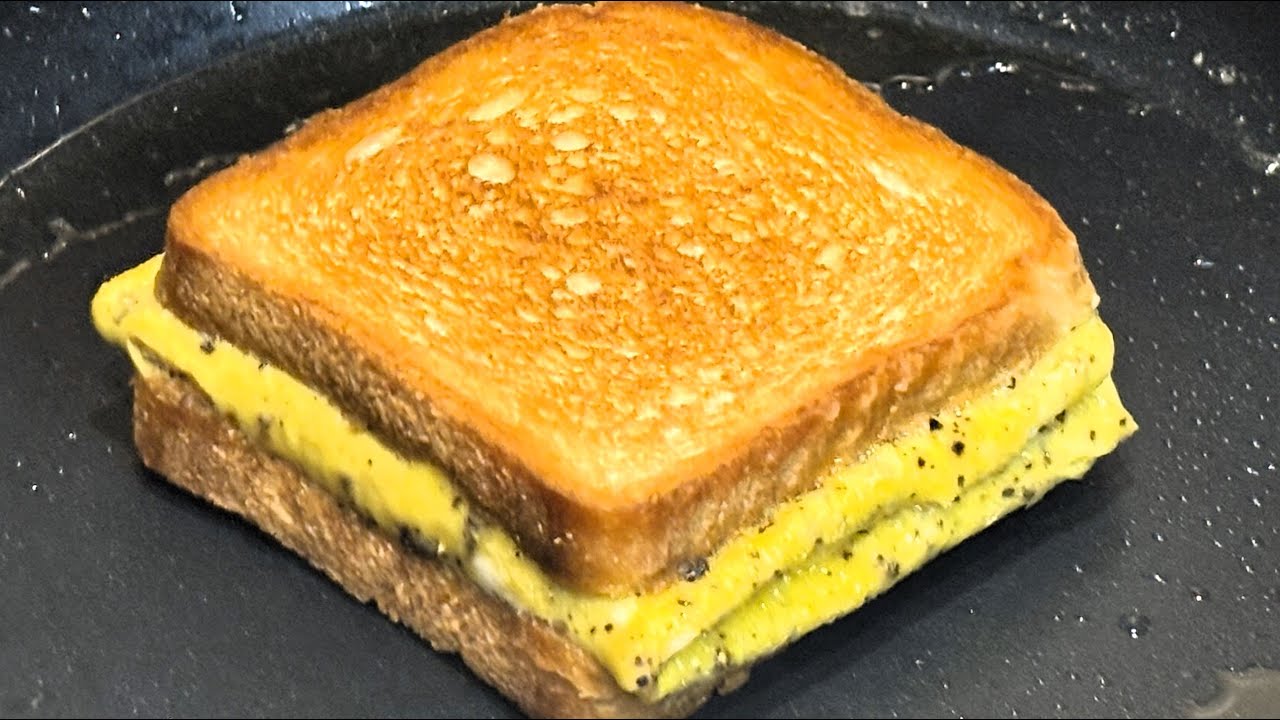 Рецепт гарячих бутебродів по-французьки з яйцем