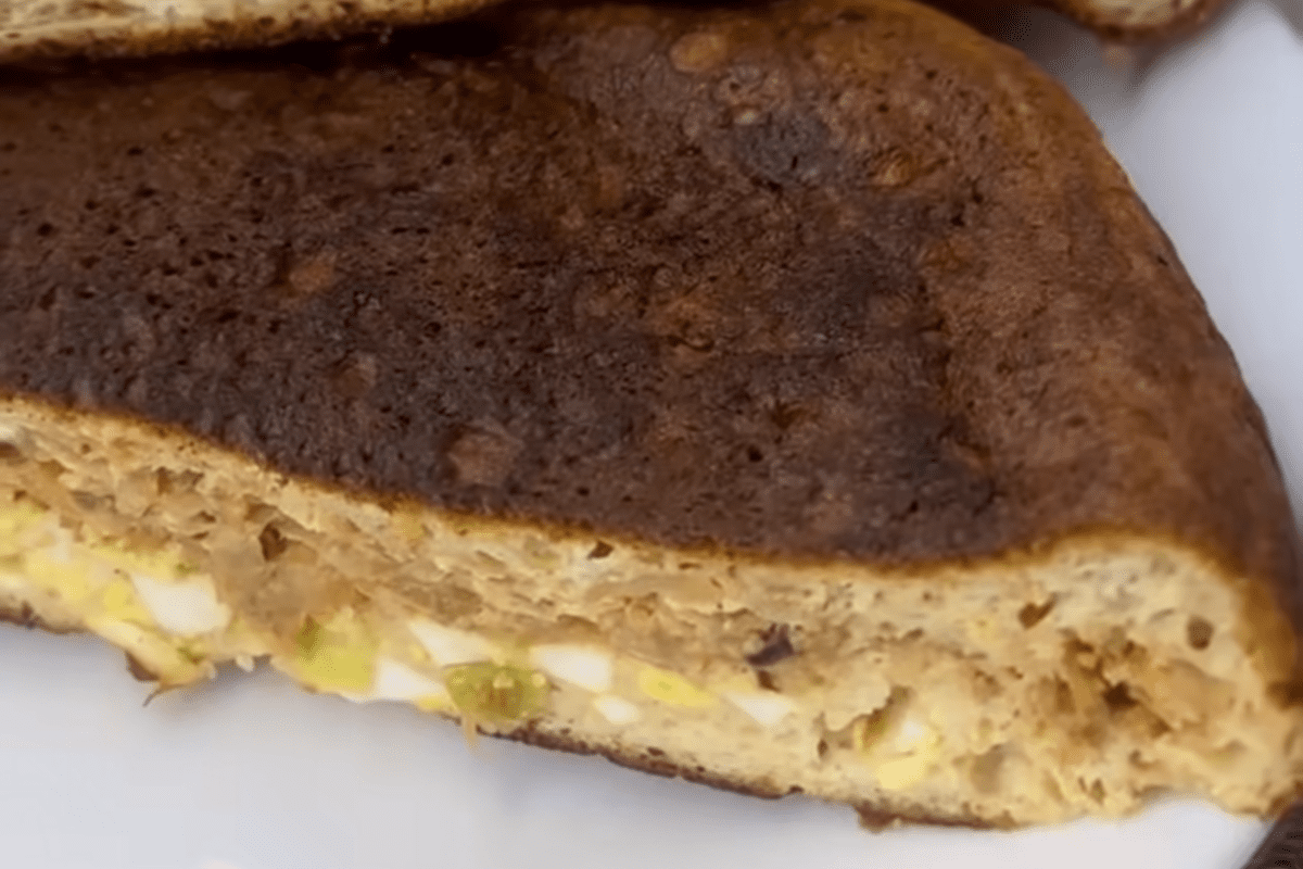 Кулінари поділились рецептом заливного капустяного пирога на кефірі