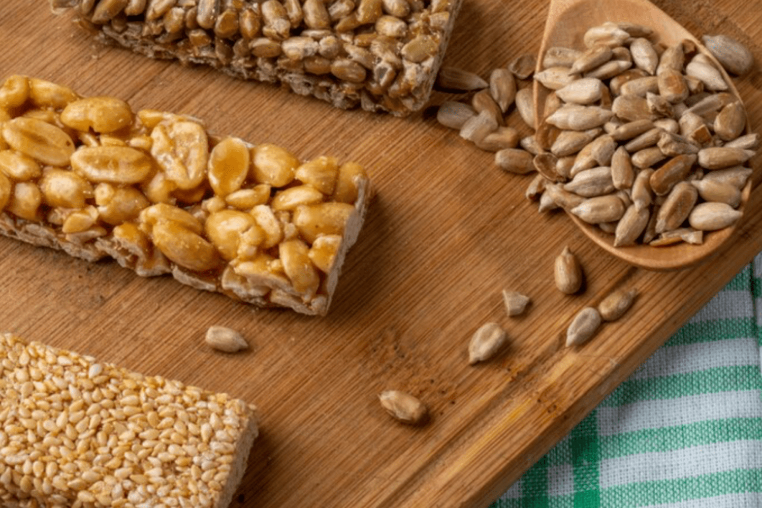 Кулінари розсекретили простий рецепт козинаків з трьох бюджетних інгредієнтів