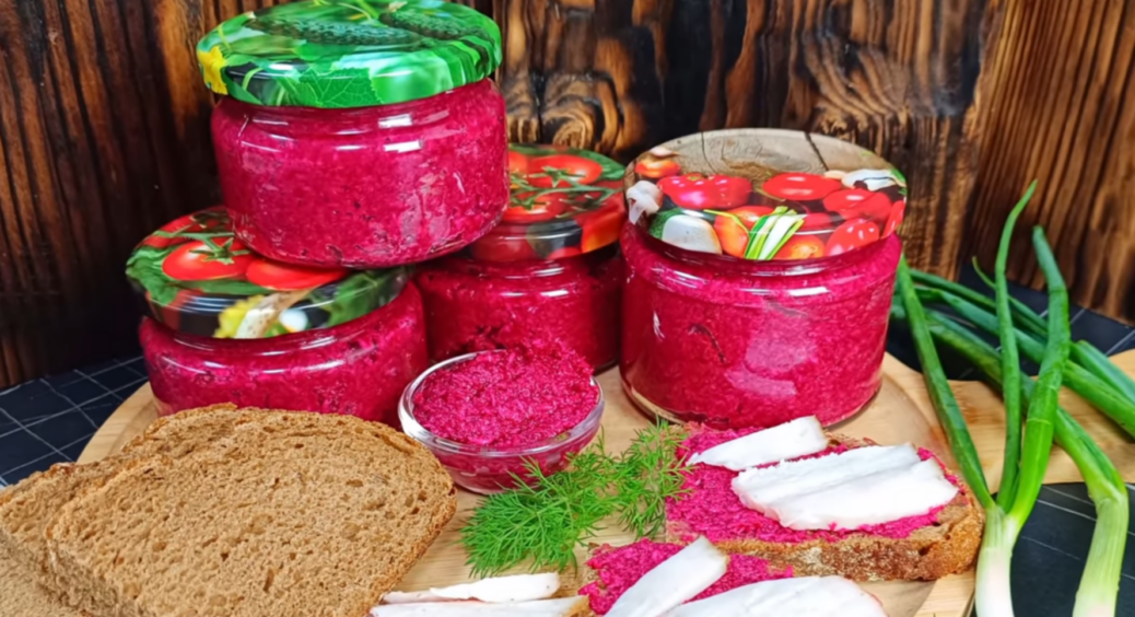 4 інгредієнти + корінь хрону – пікантний соус до холодцю і шашлику готовий: готуємо вдома 