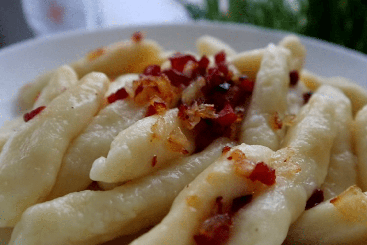 Кулінари поділились рецептом ніжних палюшків, які готуються 10 хвилин