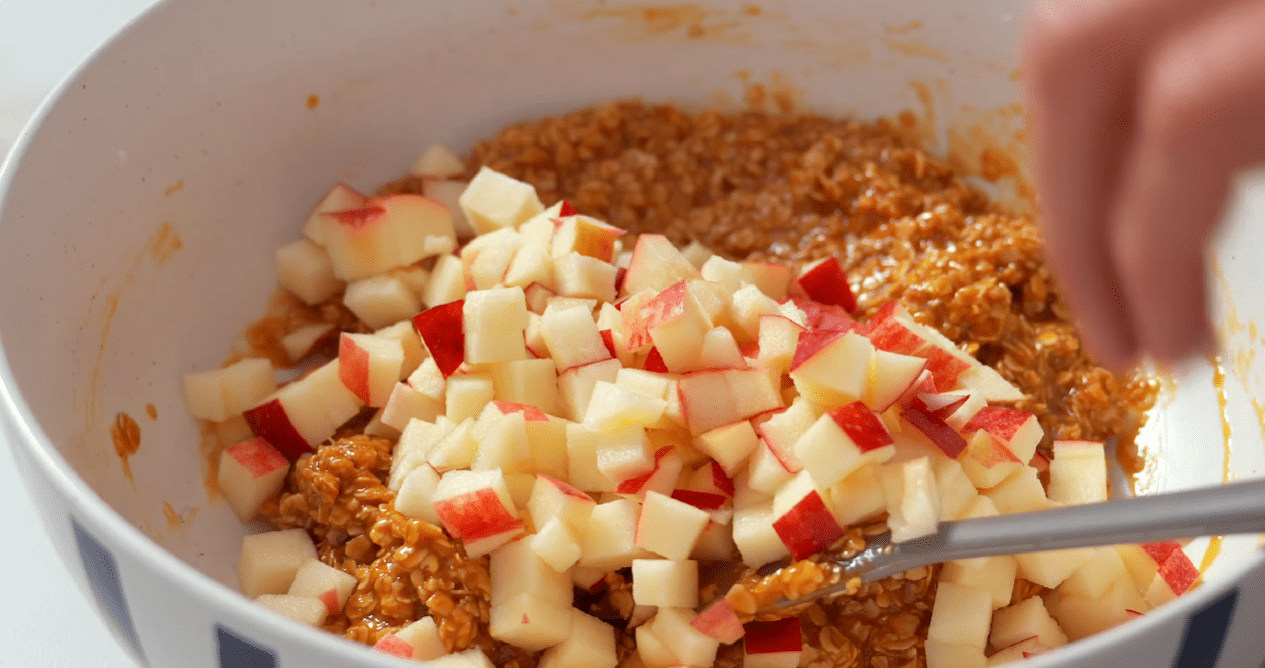 Рецепт вівсяного печива з медом та яблуками: шедевр із простих продуктів