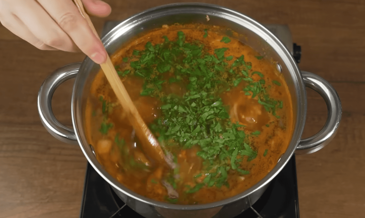 Рецепт супу, в якому інгредієнти, як на борщ, але смак інший