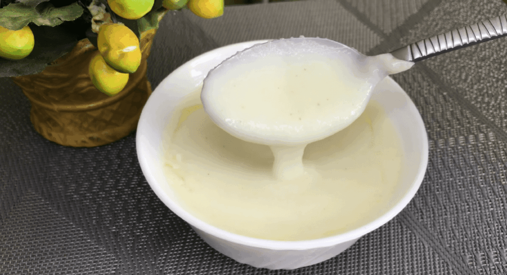 Манка повертається у меню: 2 умови, за яких каша буде без грудочок і плівок 