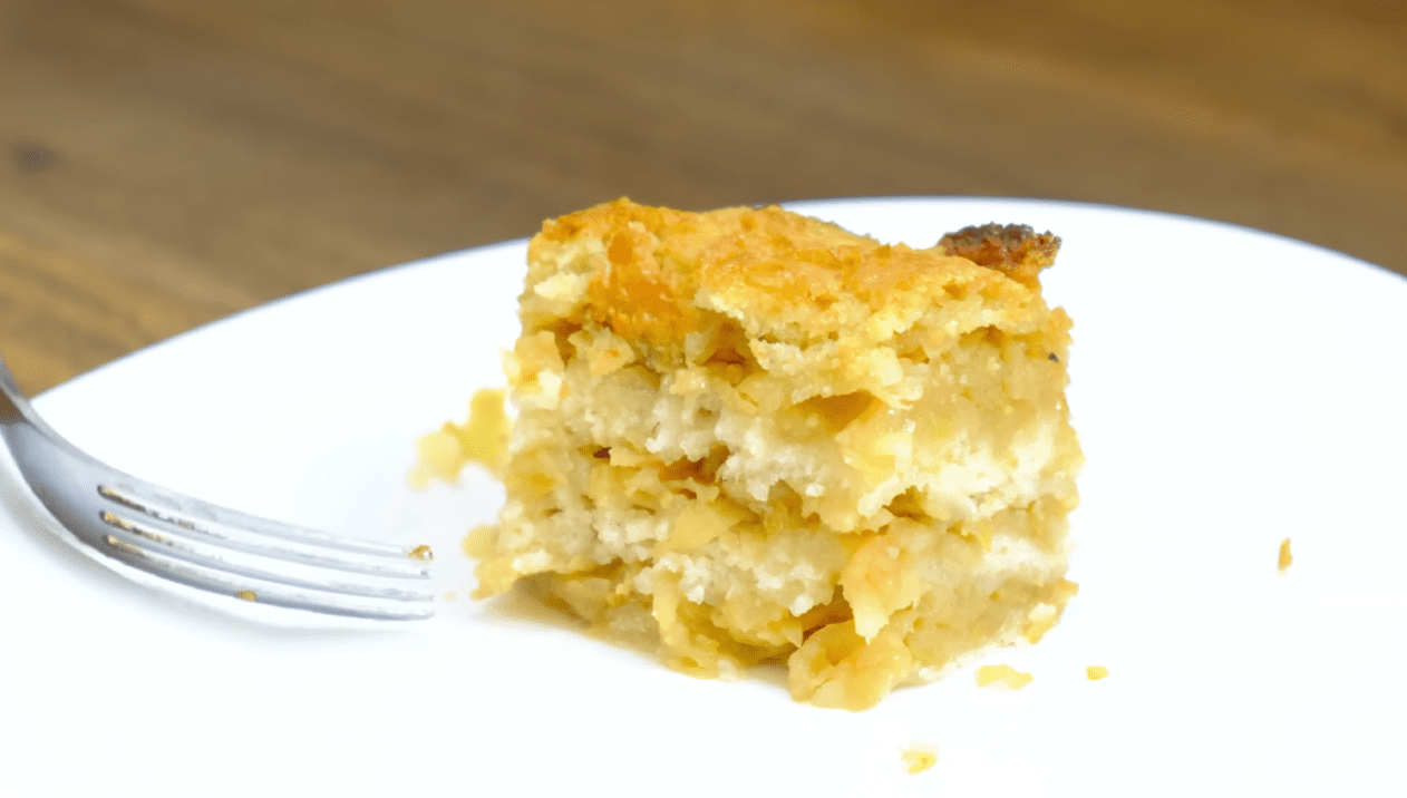 Рецепт яблучного пирога, якому вдалося затьмарити по смаку знамениту Шарлотку