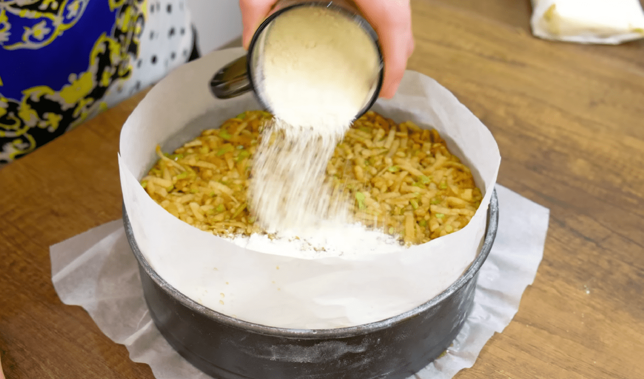 Рецепт яблучного пирога, якому вдалося затьмарити по смаку знамениту Шарлотку