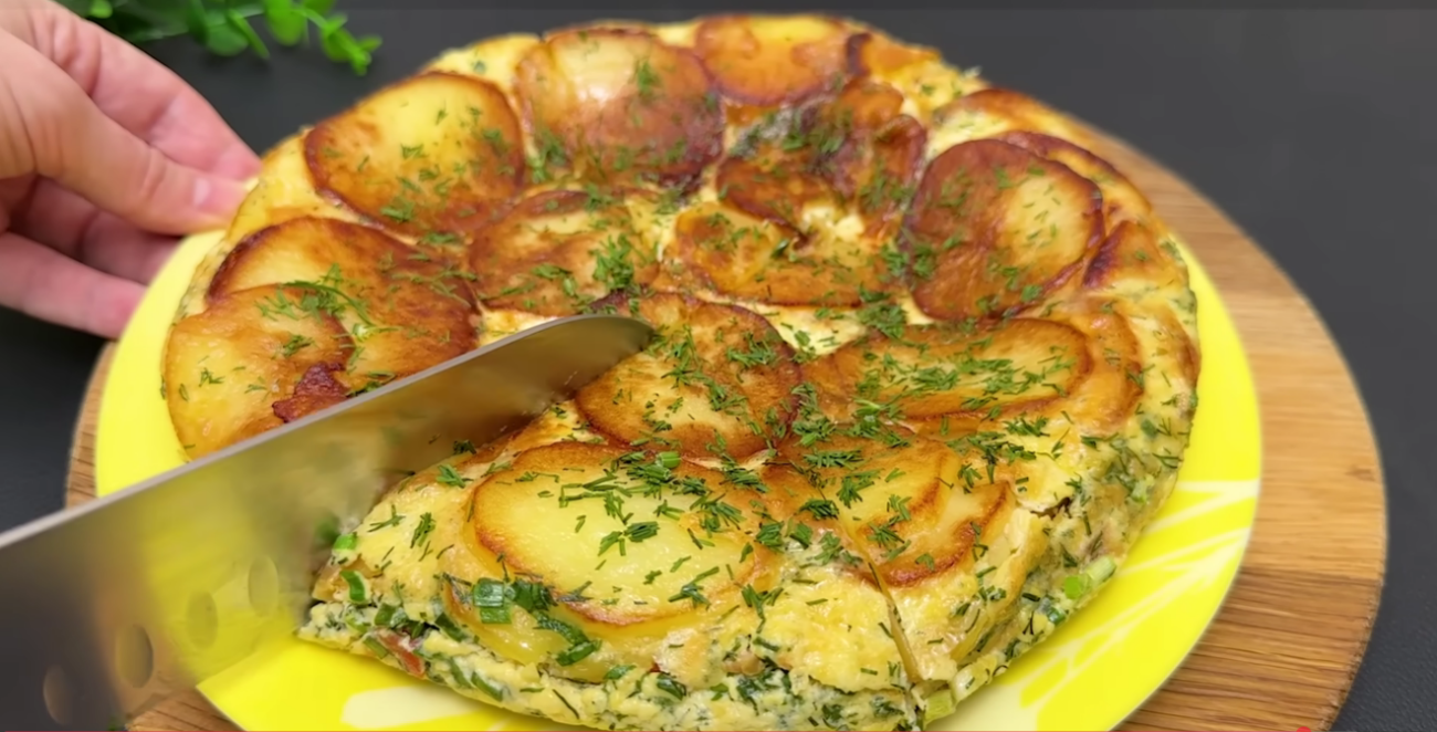 Як можна ще смачно приготувати картоплю: не пюре та не просто смажена