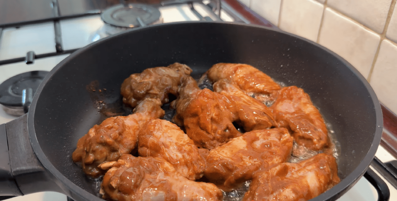 Що можна приготувати швидко для всієї сім'ї, поки є світло