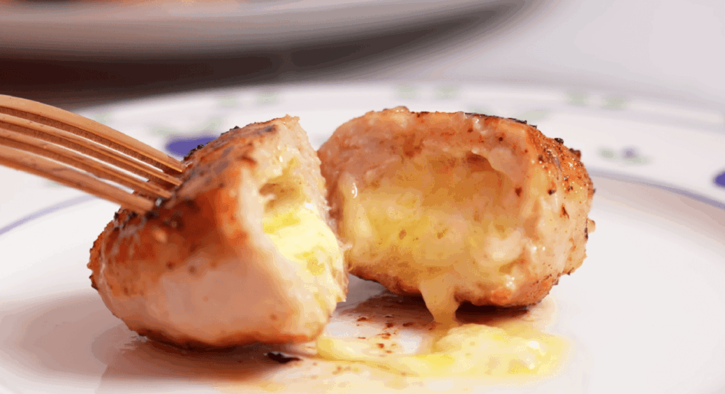 Курячі котлети не будуть гумовими, готую їх тепер тільки так: тануть у роті і з’їдаються за 1 хвилину 