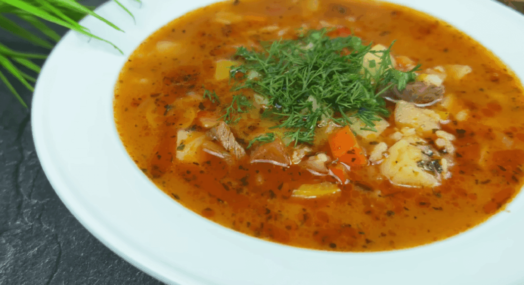 Якщо мало води, то це гуляш. Якщо багато, то це суп! Настільки смачно, що готуватимете щодня 