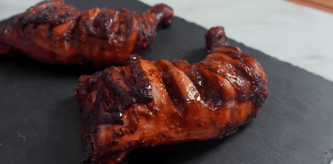 Кулінари розкрили рецепт найвдалішого маринаду для курячих стегенець