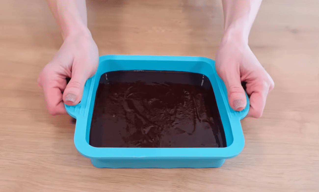 Кулінари розповіли, як приготувати смачний торт без цукру і борошна