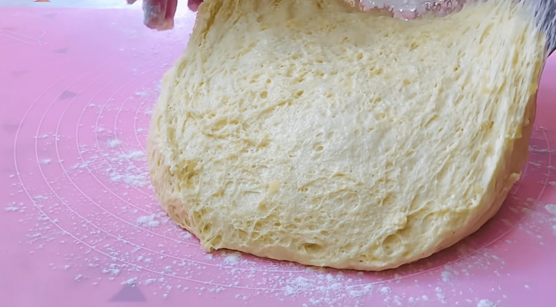 Рецепт смачних і пухких картопляних пончиків на сковороді