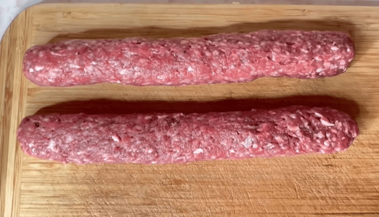 Кулінари розповіли, як приготувати суху ковбасу в домашніх умовах