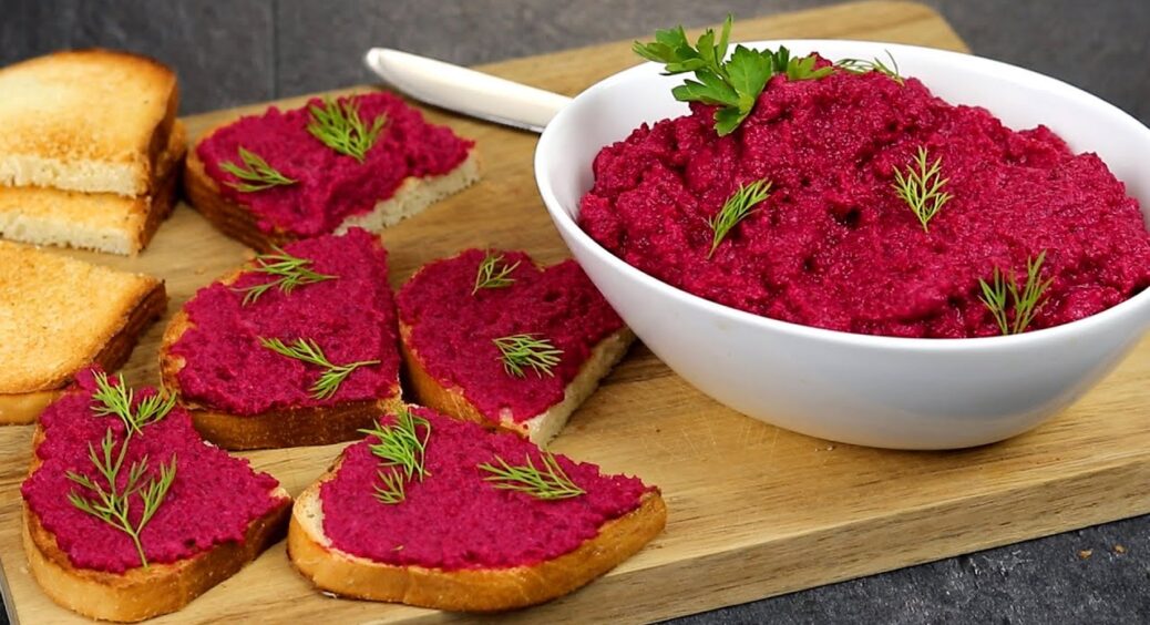 Змішайте з буряком ці 2 продукти – отримаєте дуже смачну намазку на хліб. Рецепт на 1 хвилину 