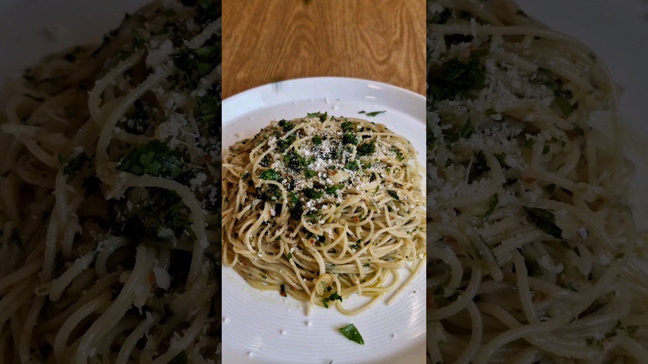 Кулінари розповіли, чим заправити макарони для ніжного смаку Кулінари розповіли, чим заправити макарони для ніжного смаку