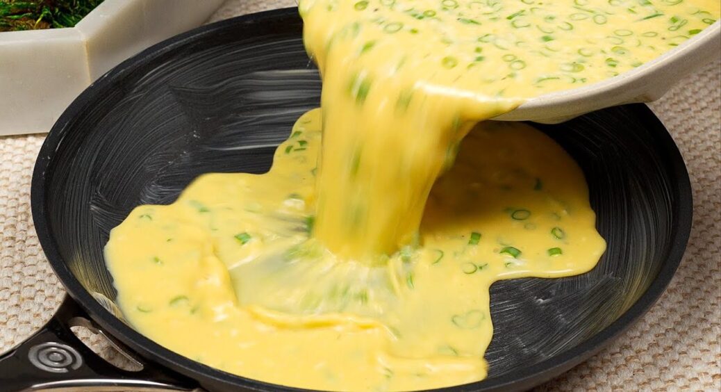 6 яєць, склянка молока і вся сім’я сита: цей рецепт я привезла з Харкова — смачно на всі 300 