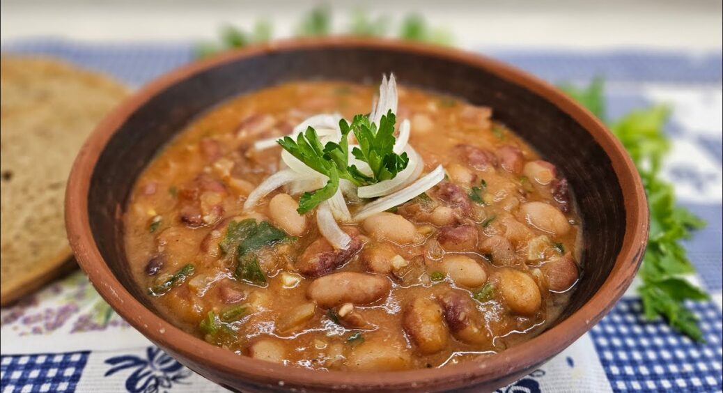 М’ясний смак! Готую соковите лобіо з червоної квасолі кожні вихідні — і в цю суботу теж 