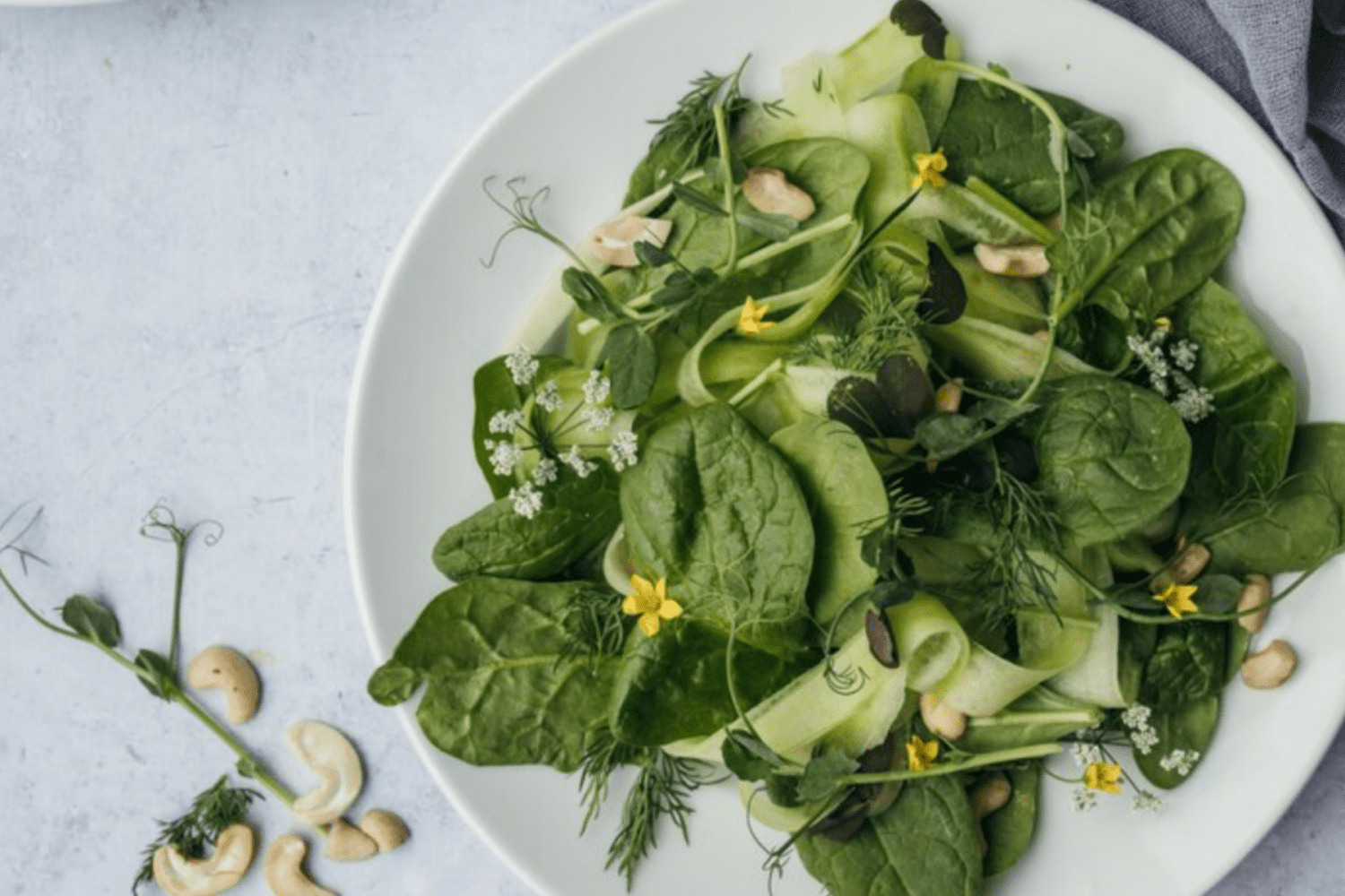 Кулінари розсекретили рецепт корисного салату, який знижує холестерин