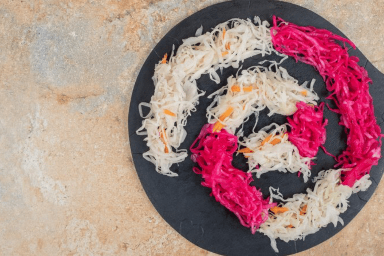 Кулінари розсекретили рецепт ідеальної закуски з квашеної капусти й буряка