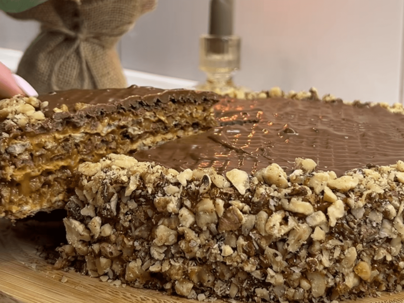 Кулінари поділились найсмачнішим рецептом вафельного торту зі згущеним молоком Кулінари поділились найсмачнішим рецептом вафельного торту зі згущеним молоком