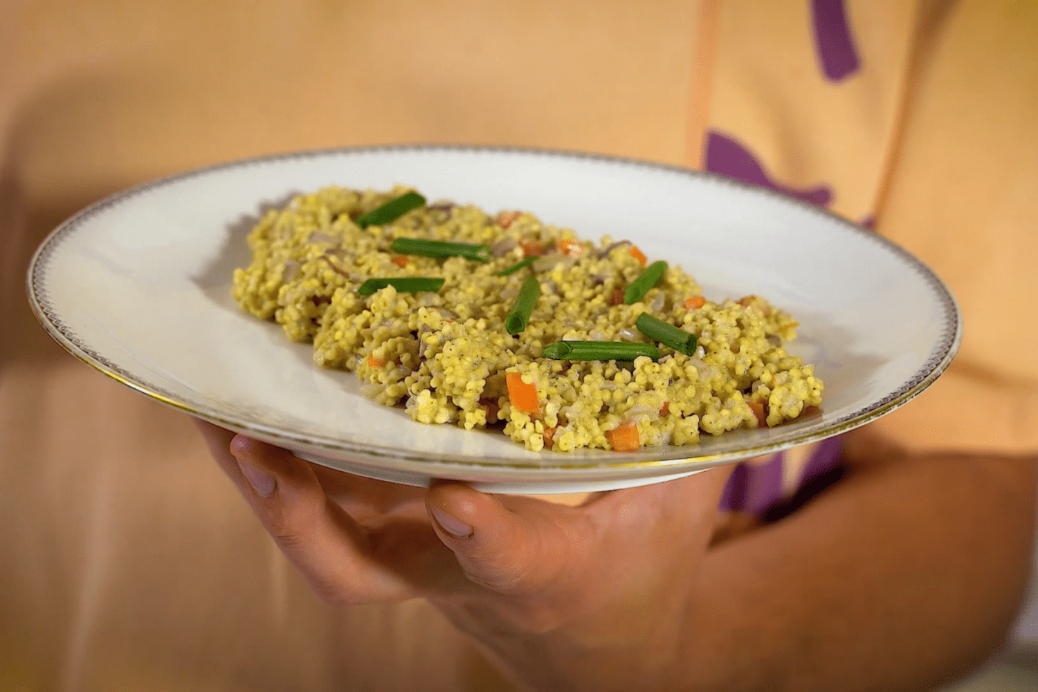 Кулінари розсекретили рецепт ситної й смачної вечері з пшона та печериць