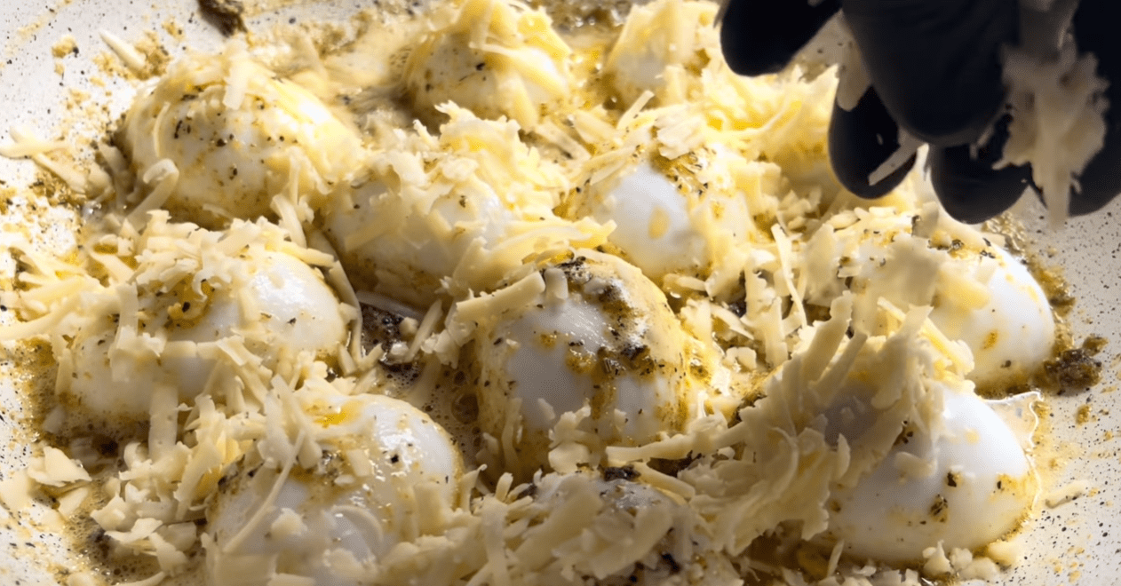 Кулінари розповіли, як ще можна приготувати яйця – цей рецепт дуже цікавий