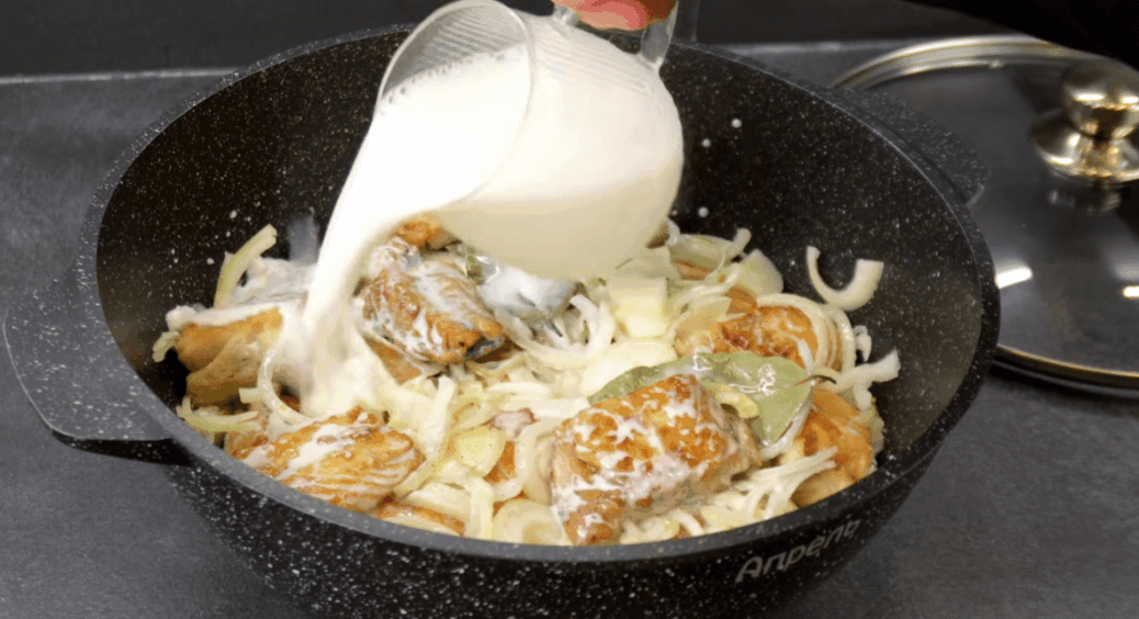 Тепер рибу готую лише так – 0 неприємного аромату й 0 бризок: як смажити продукт правильно 