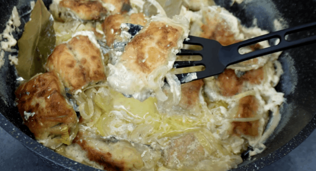 Цей трюк мені показала мати. Тепер рибу готую за рецептом з книги “Про смачну і здорову їжу” 