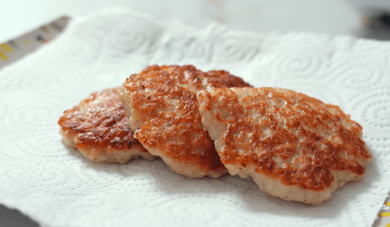 Новий рецепт з курячого фаршу – не оладки та не котлети