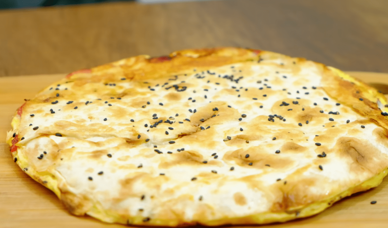 Швидкий і смачний рецепт з лаваша та яєць для ледачого ранку