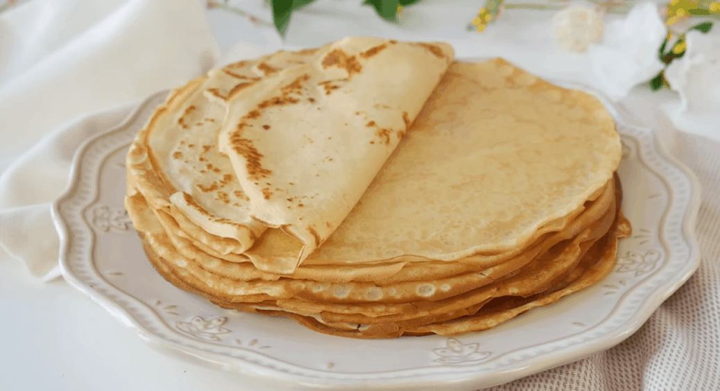 Секрет Французьких Млинців: киянки оцінили цей трюк – як правильно змішувати всі продукти 