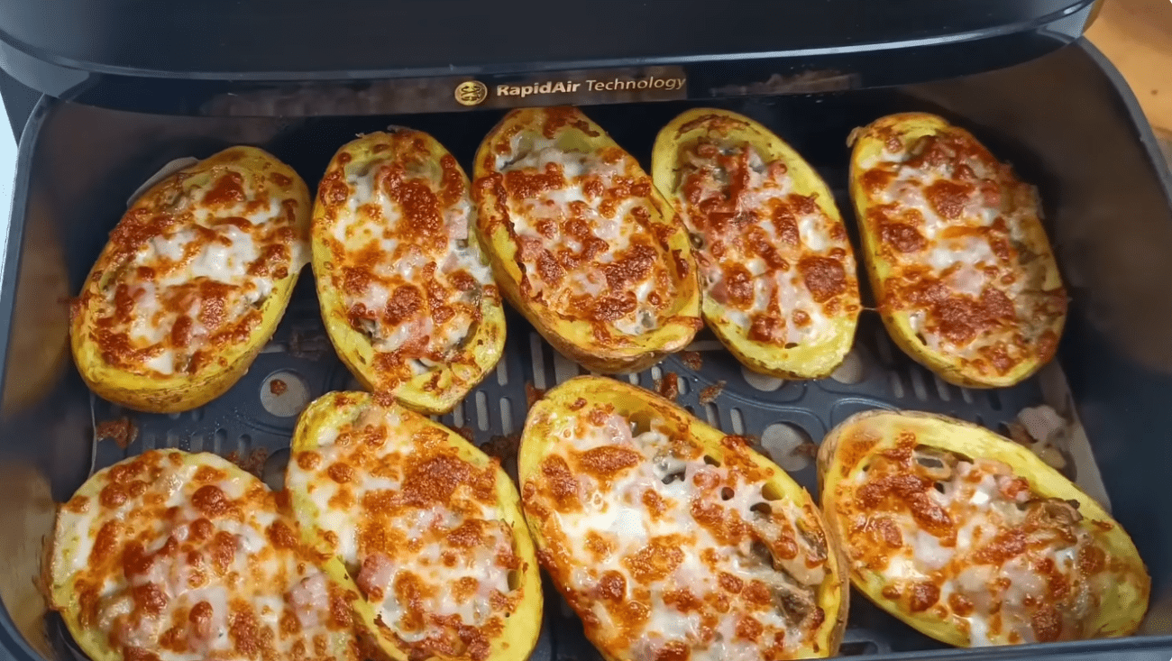 Рецепт смочної картоплі на різні смаки для духовки та аерогрилю