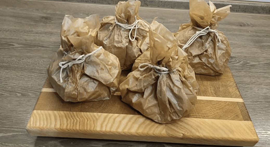 Зручний обід. Ідея для зайнятих: риба з овочами в пергаменті – дуже смачно і без зайвого посуду 