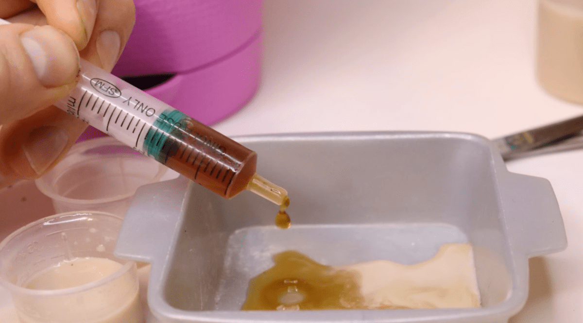 Городники розповіли, як виростити міцну розсаду помідорів та перців