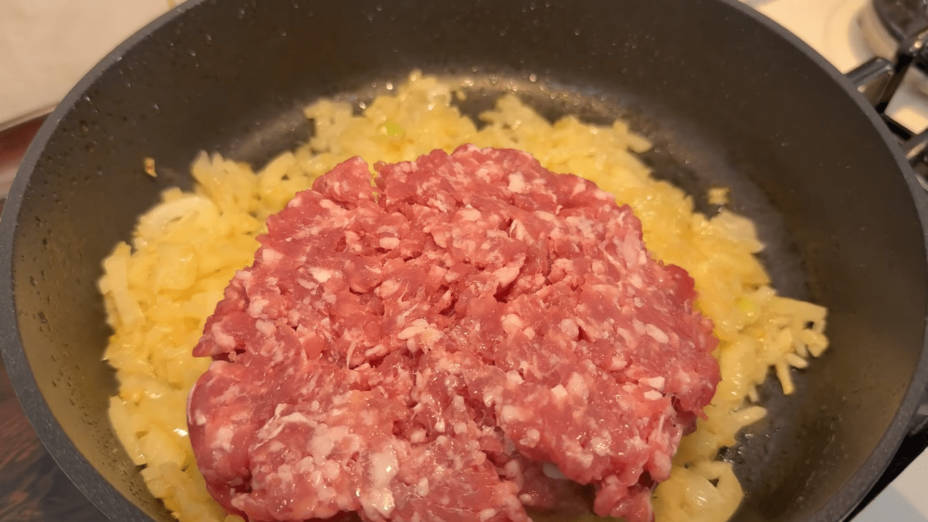 Рецепт на вихідні зі спагеті, фаршу, овочів та дуже смачної підливки