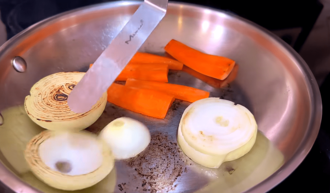 Рецепт густої та ситної юшки за справжні копійки без м'яса