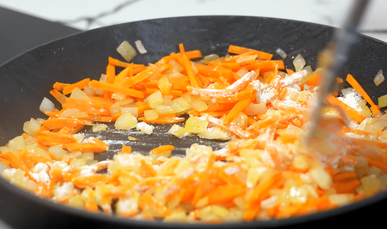 Рецепт смачної вечері для всієї родини на тиристичному пальнику