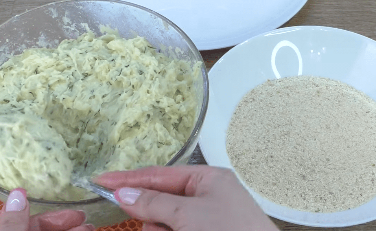 Рецепт смачних і ніжних картопляних котлет без м'яса