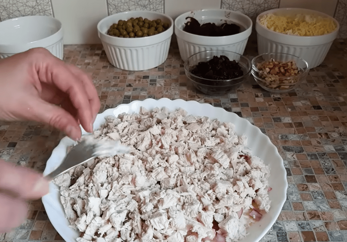 Кулінари поділилися рецептом дуже смачного і оригінального салату з буряком