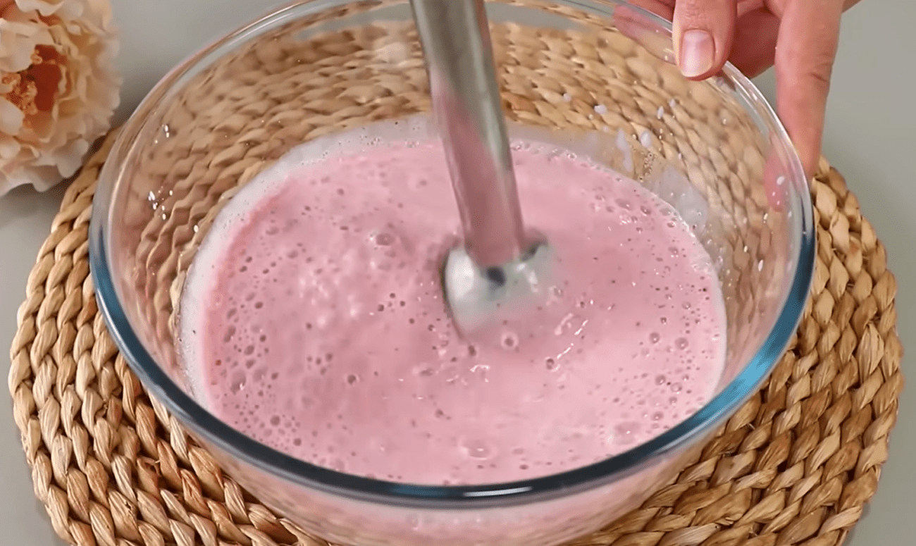 Кулінари розповіли, як приготувати смачний десерт для схуднення.  Фото: YouTube Еда без труда